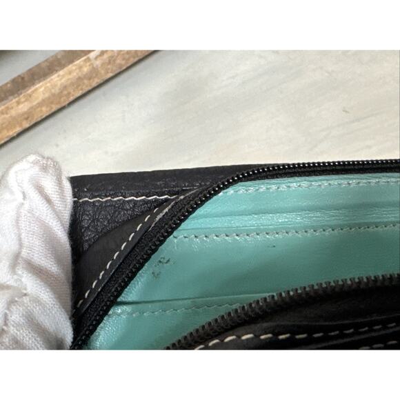 Tiffany & Co Pochette Wristlet Wallet Crossbody With Chain In Black Leather - Picture 11 of 16